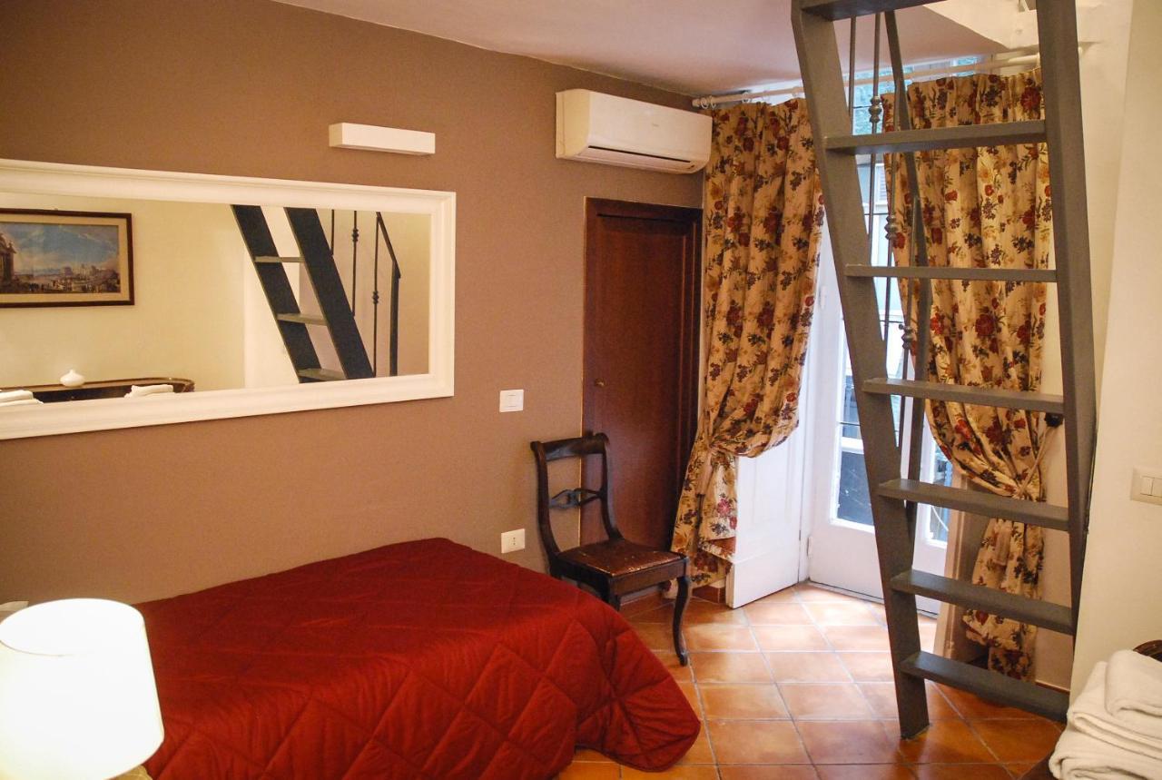 Locanda Dell'Arte Napels Buitenkant foto