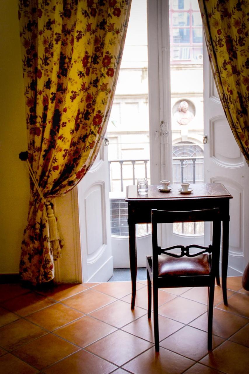 Locanda Dell'Arte Napels Buitenkant foto